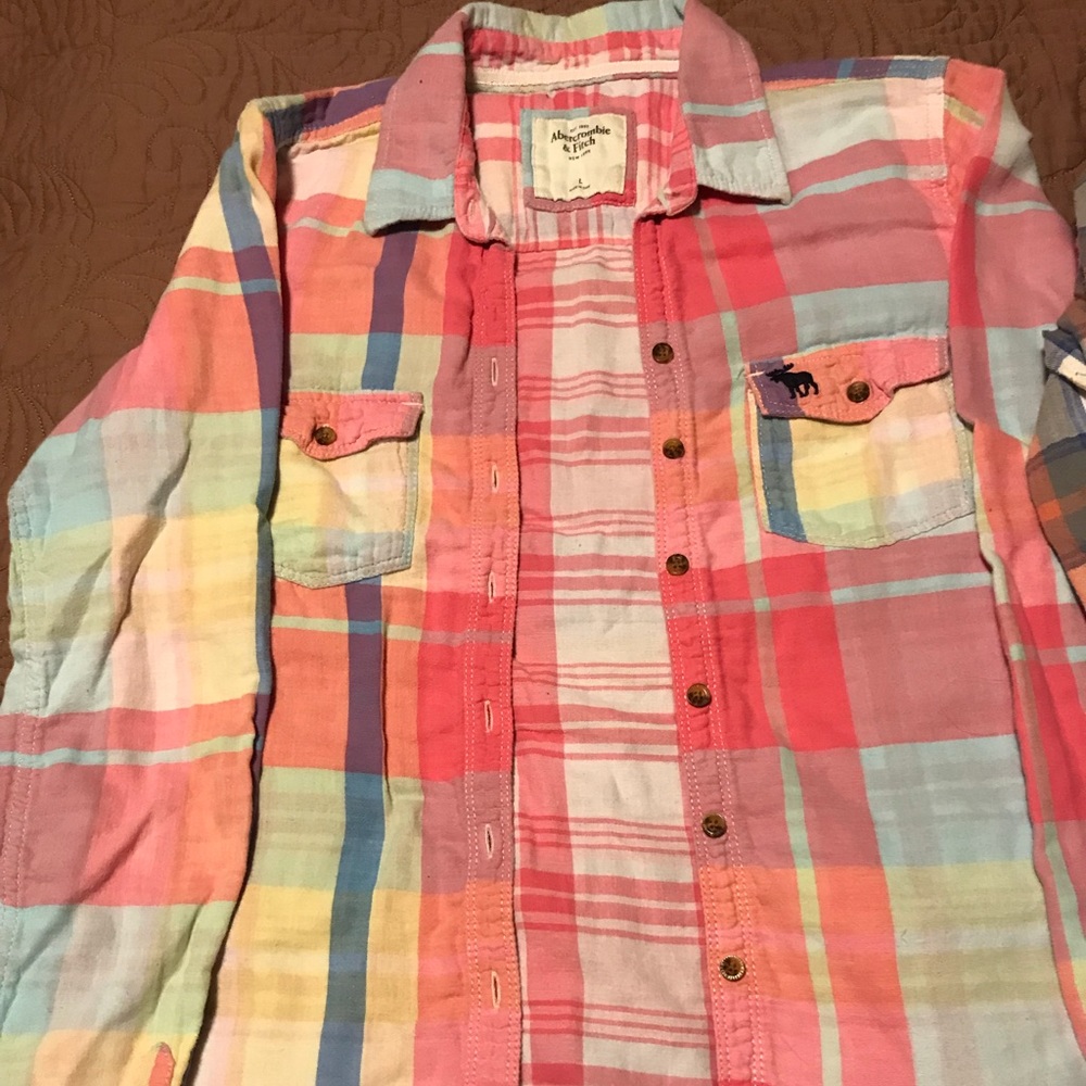 ❗️Button down shirts❗️ - Picture 6 of 8